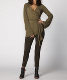 Very Very Fizz SPB - essential pant with pockets and ankle zip detail